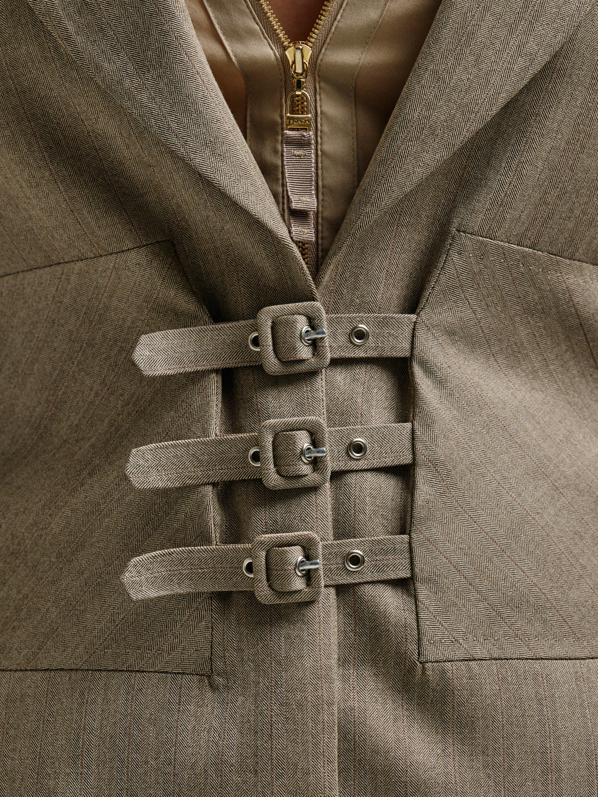 Chloé Buckle-Front Blazer